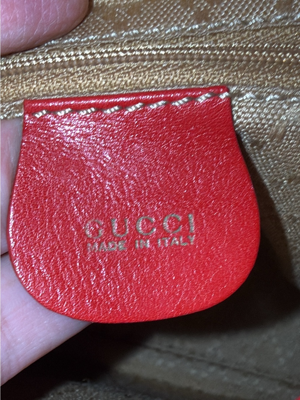 Vintage GUCCI red leather backpack with bamboo handle - Picture 9 of 12
